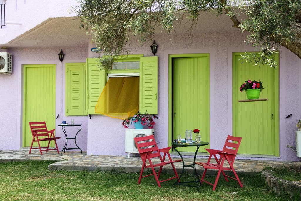 Summer House Louisa Ligia